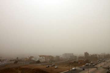Una densa calima cubre el cielo de Telde (Foto Jesús Ruiz, TA y Antonio Rico)